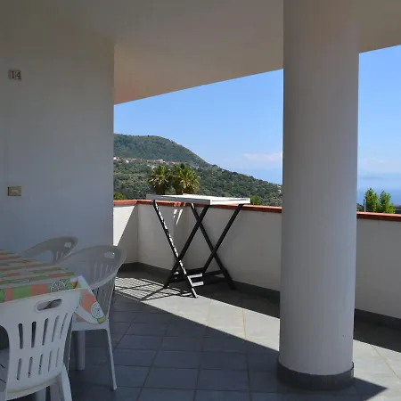 Locazione Turistica Agriturismo Sea View-3 Lejlighed *